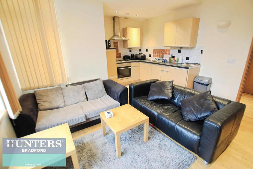 Property photo 2 of 22 955c9411-Img_0651.Jpg