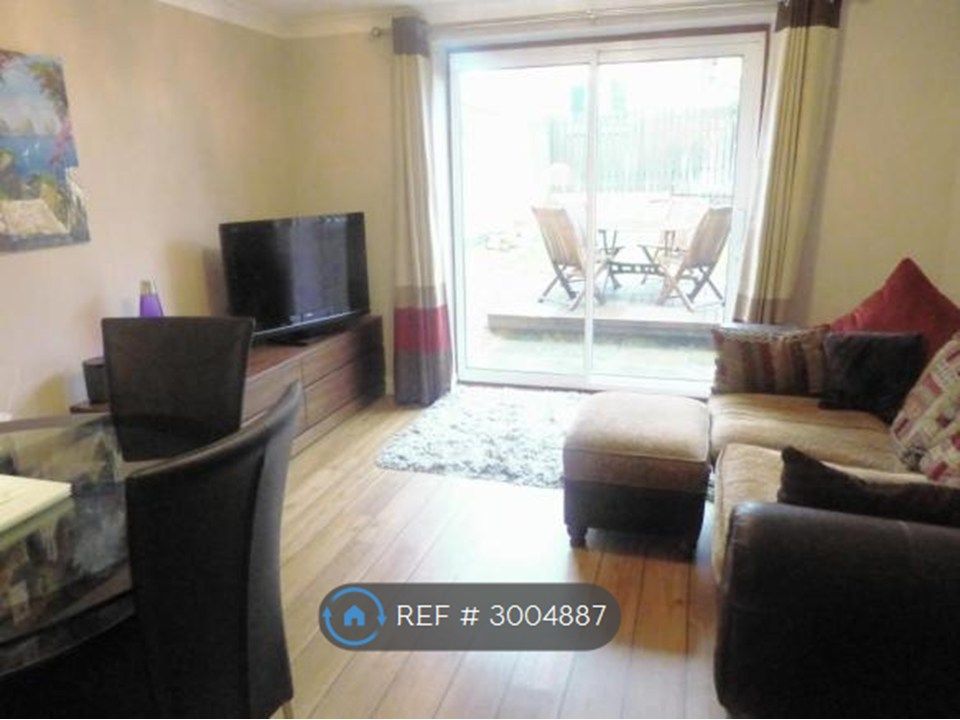 Property photo 2 of 6