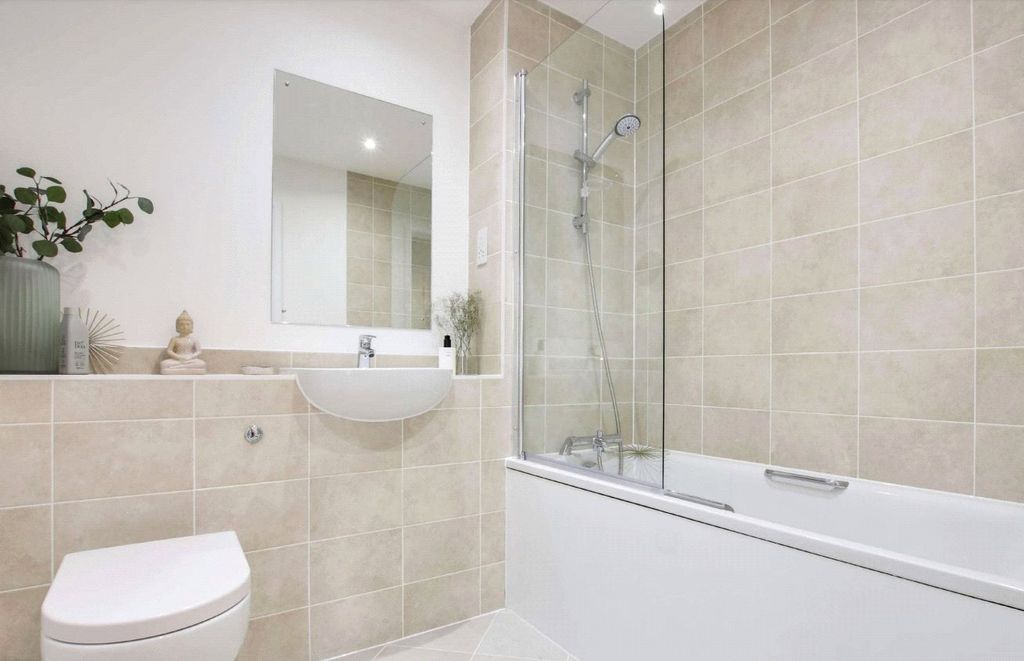 Property photo 3 of 4 Picture No. 02