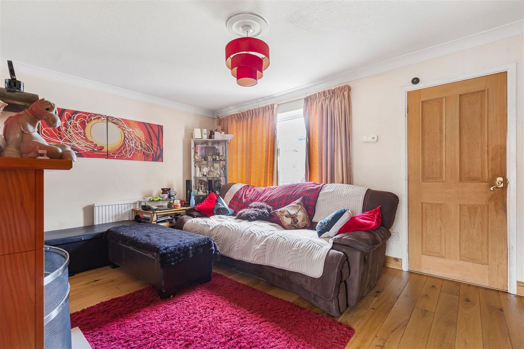 Property photo 3 of 10 19_73914.Jpg