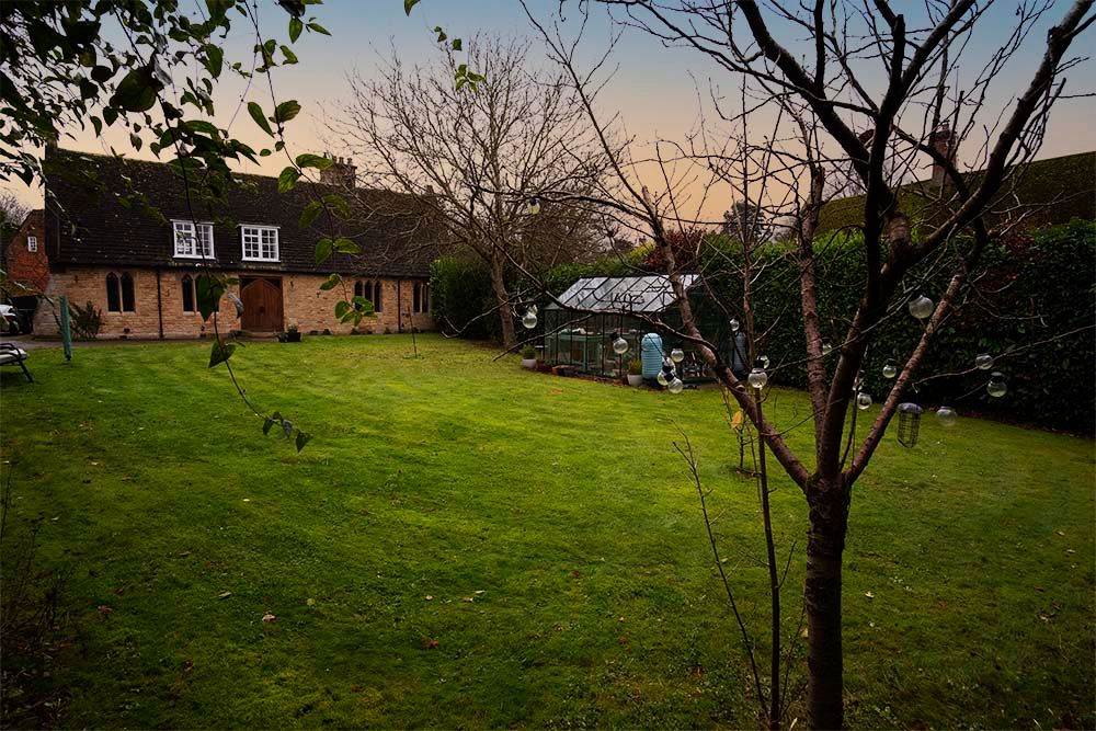 Property photo 3 of 37