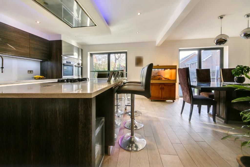 Property photo 2 of 21 Kitchen Diner (Portal Size).Jpg