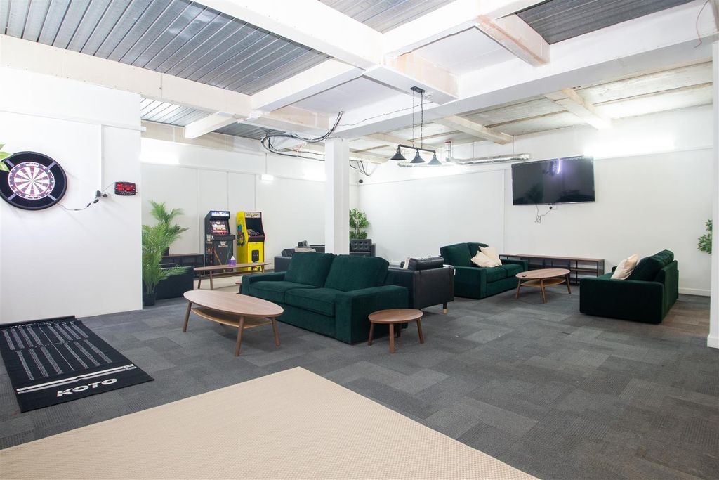Property photo 2 of 6 Gamesroom.Jpg