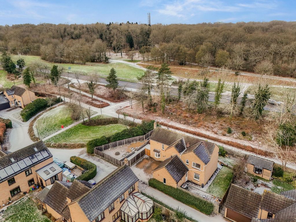 Property photo 2 of 24