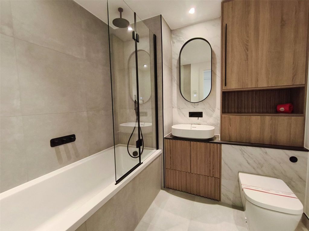Property photo 2 of 13 Picture No. 04