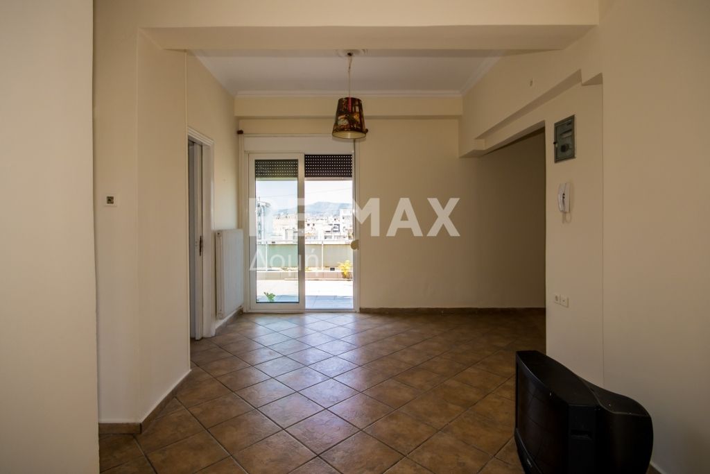 Property photo 3 of 25