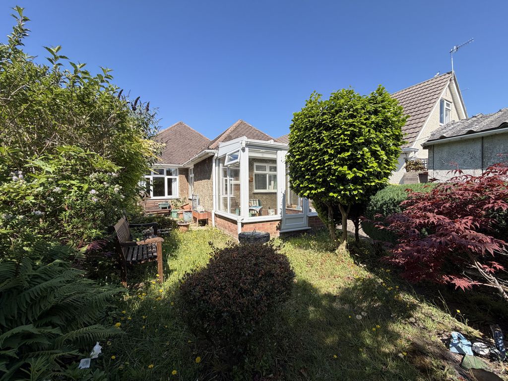 Property photo 2 of 11