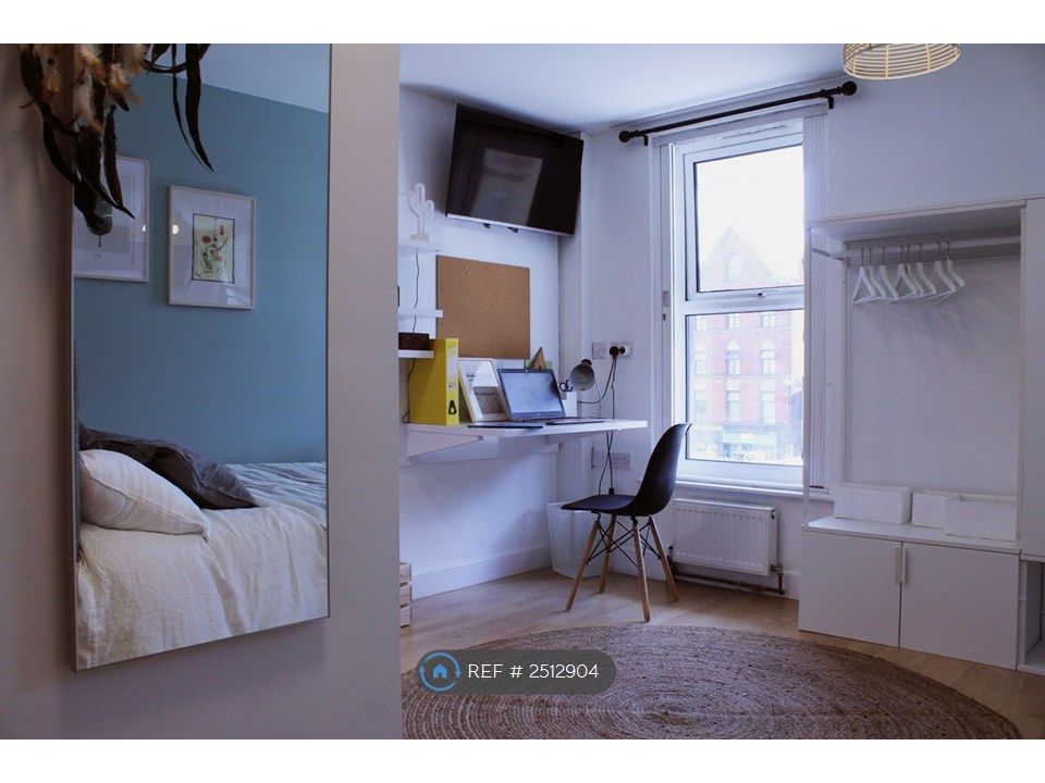 Property photo 1 of 4