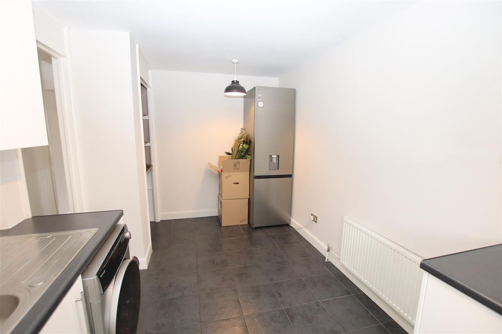 Property photo 3 of 11 Img_9748.Jpg