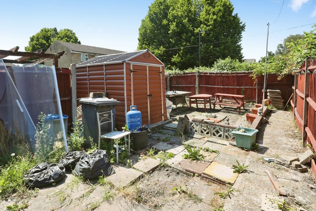 Property photo 3 of 19 Pbox-Img.Jpg