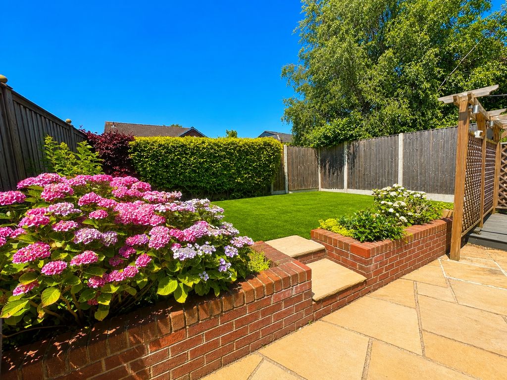 Property photo 2 of 15 Picture No. 02