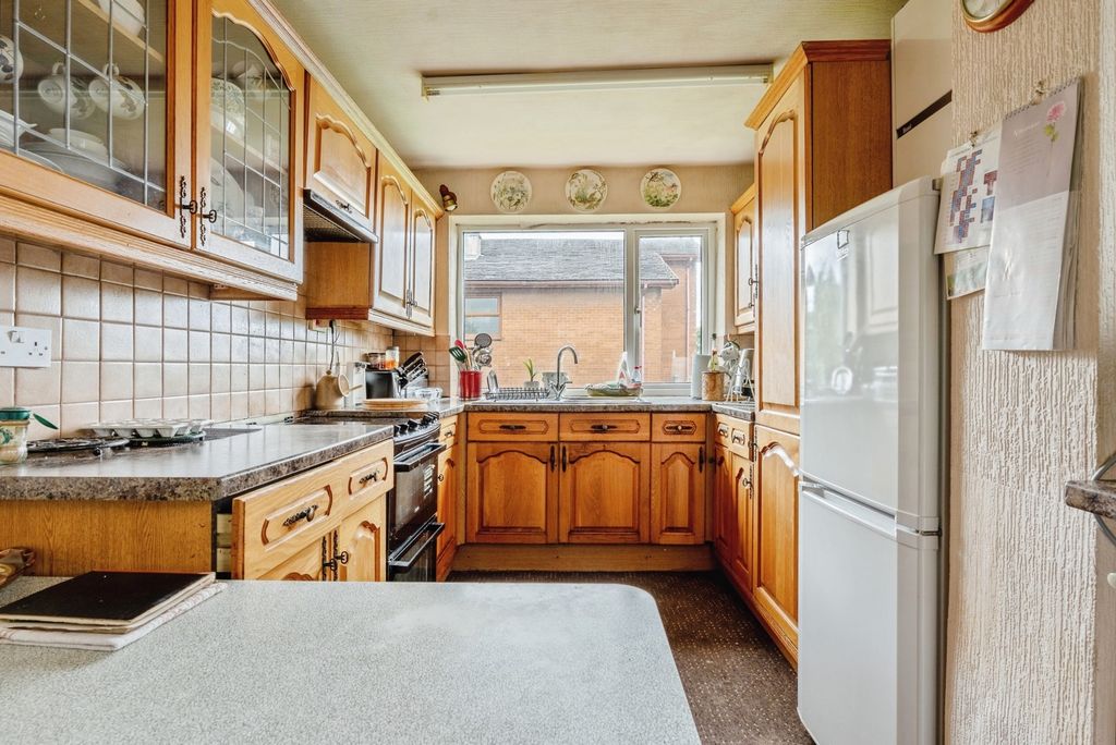 Property photo 3 of 22 Pbox-Img.Jpg