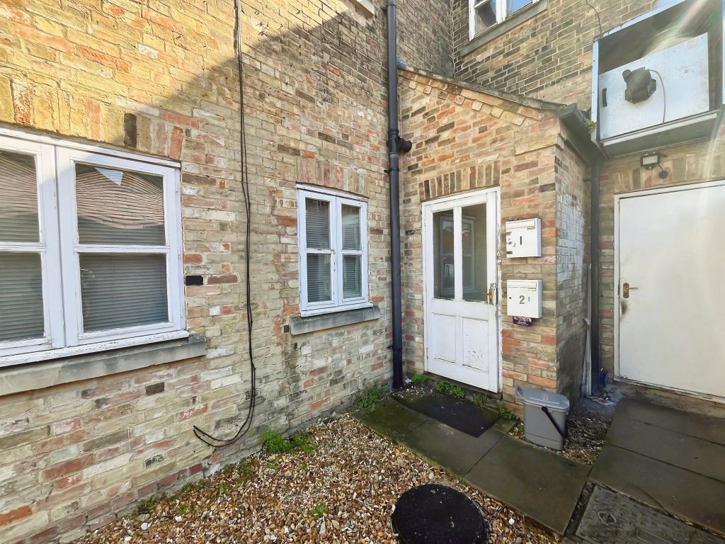 Property photo 3 of 4