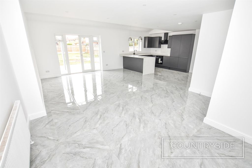 Property photo 2 of 16 Kitchen/Dining/Family Room