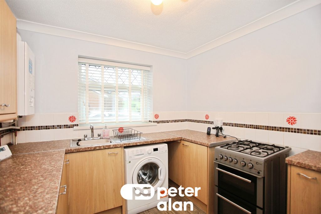 Additional image 8 of 2 bed semi-detached bungalow for saleManorbier Close, Grove Park, Blackwood NP12