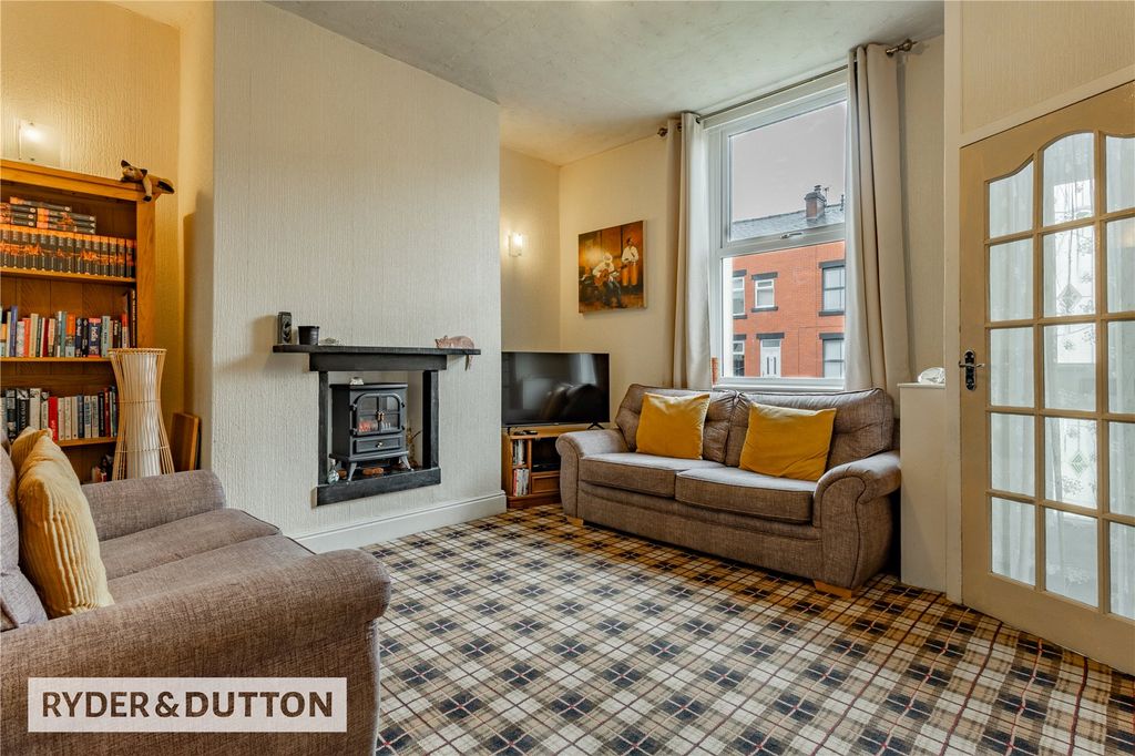 Property photo 3 of 21 Picture 3