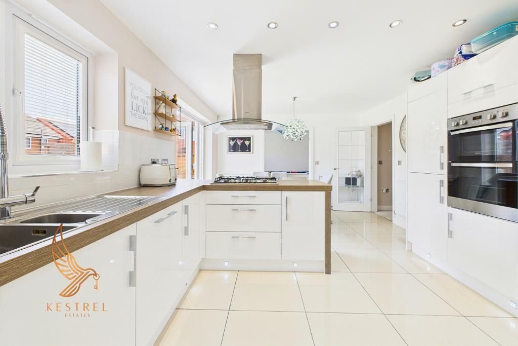 Property photo 3 of 45 5.Png