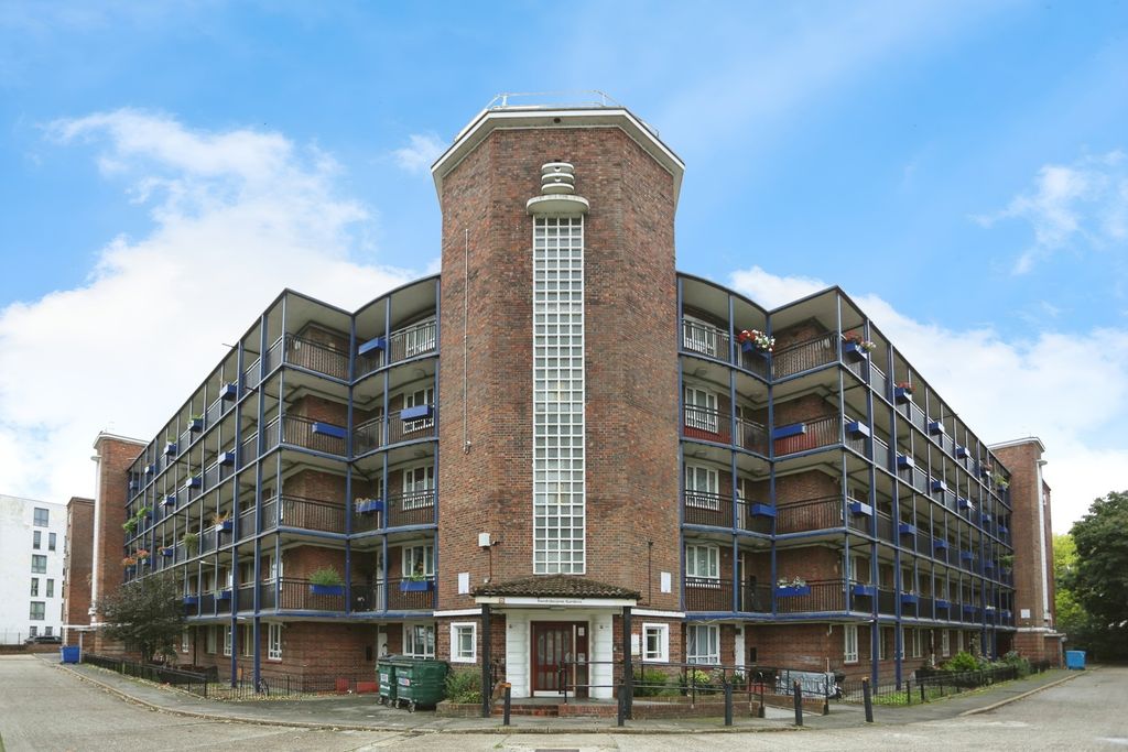 Property photo 1 of 16 Photo