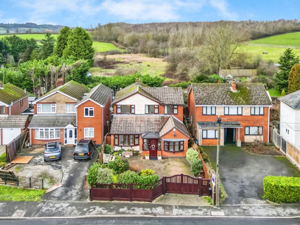 Property photo 2 of 25