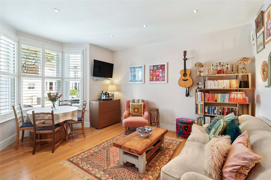 Property photo 1 of 10 Reception Room