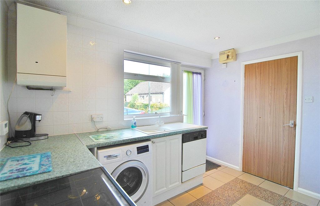 Property photo 3 of 11 Picture No. 22