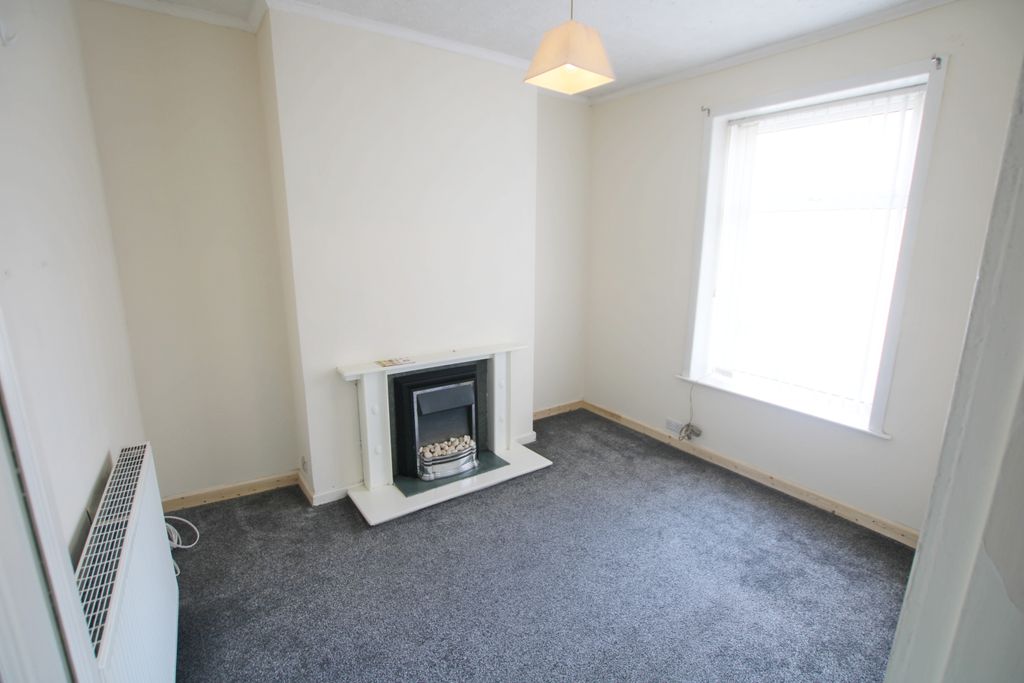 Property photo 2 of 7 2