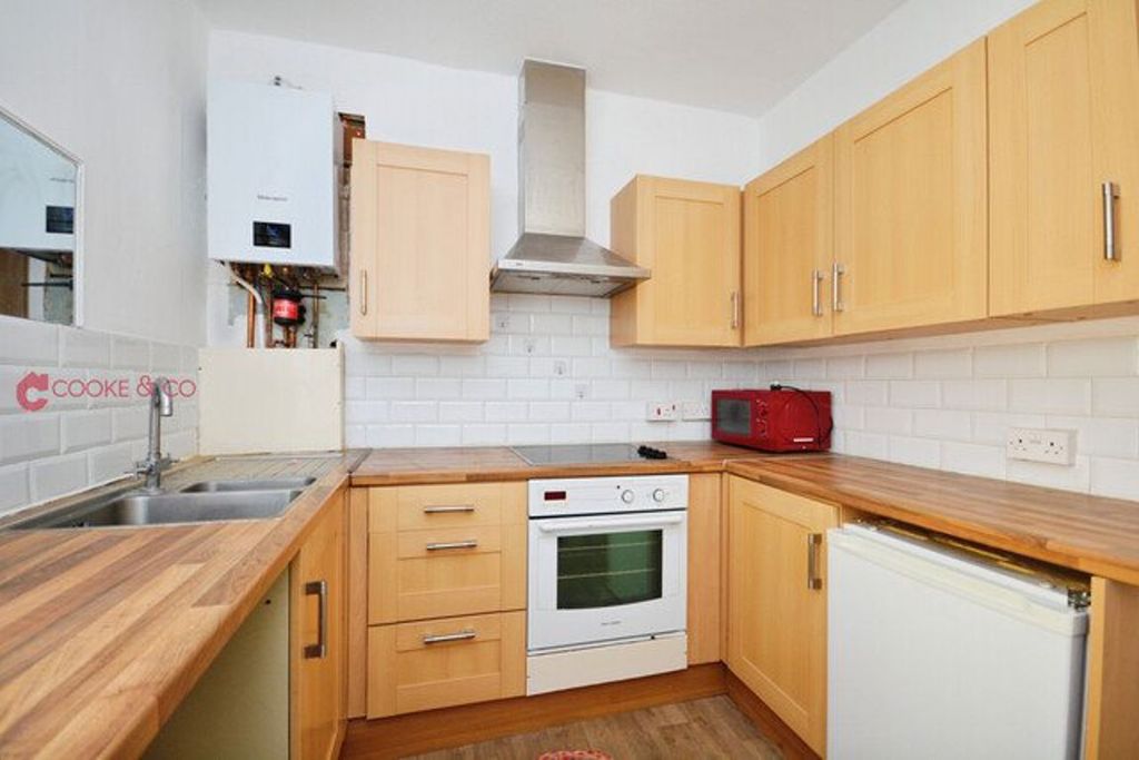 Property photo 3 of 8