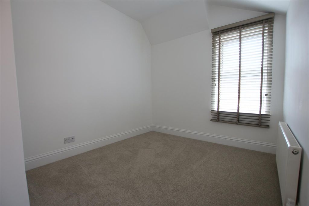 Property photo 3 of 6 Img_9720.Jpg