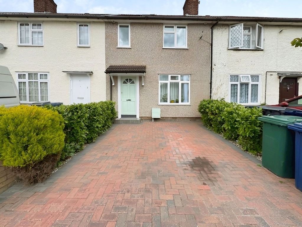 Property photo 1 of 12 Front