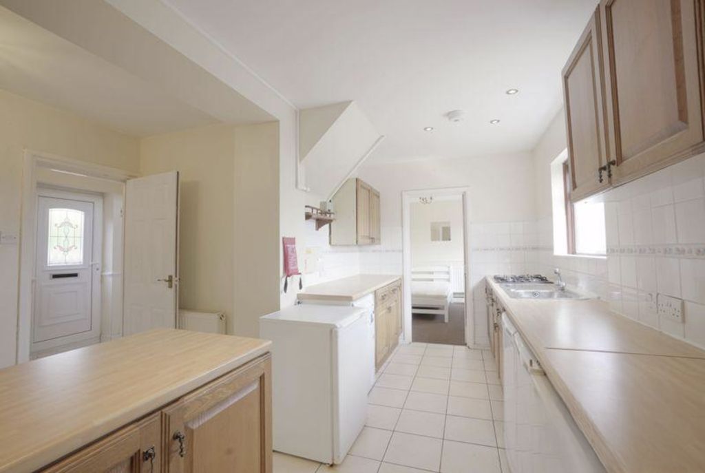 Property photo 3 of 14 Gallery