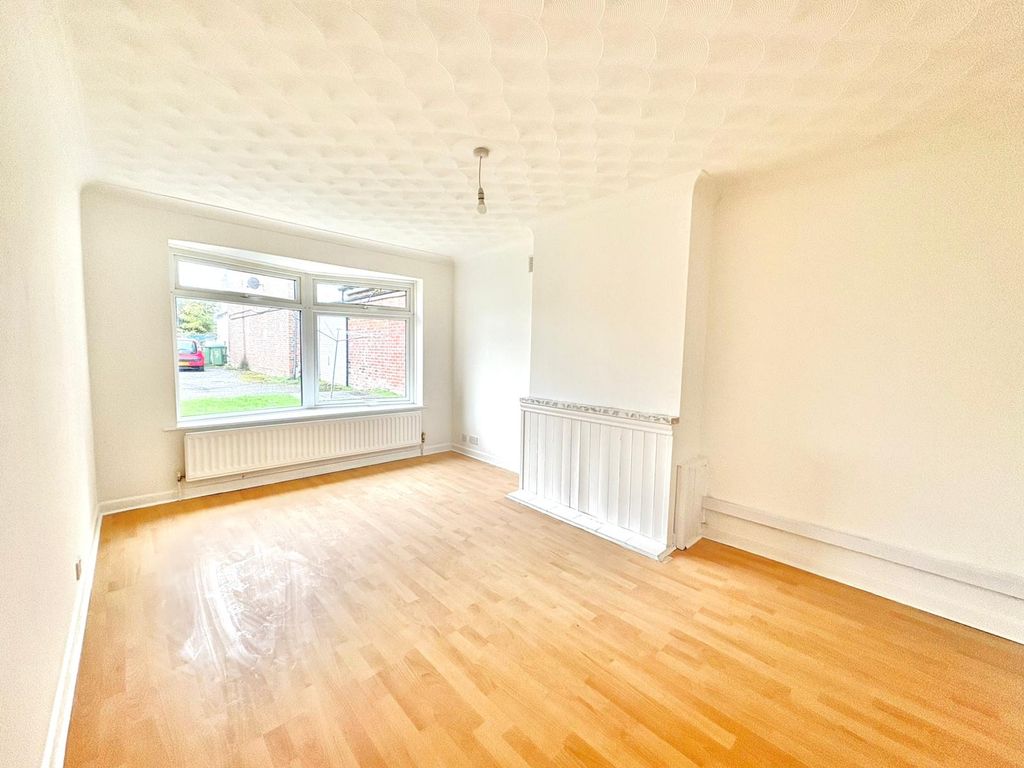 Property photo 1 of 6 Photo-2025-10-29-11-28-23