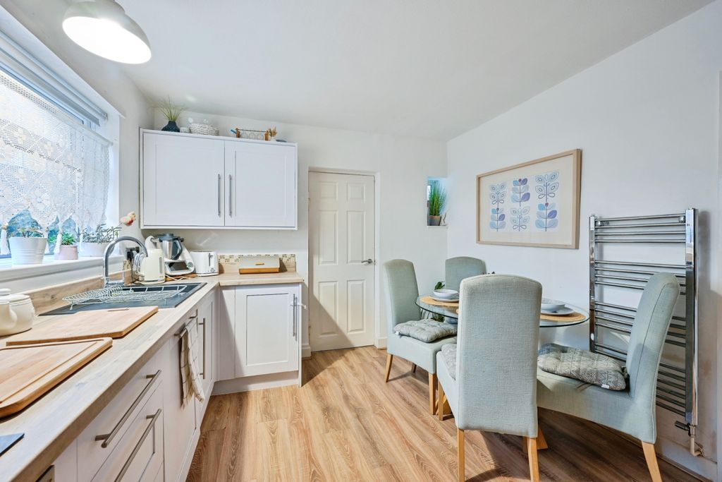 Property photo 3 of 19 Gcg-1