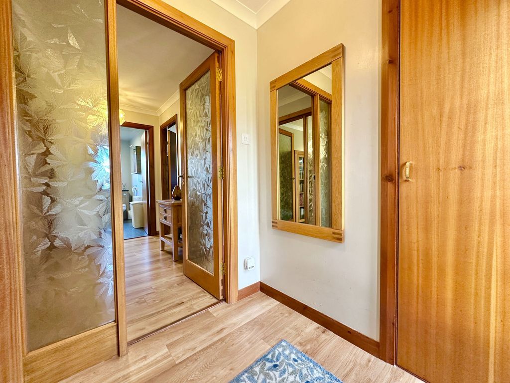 Property photo 2 of 38