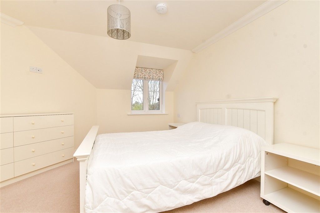 Additional image 7 of 2 bed flat for saleGreat Tattenhams, Epsom, Surrey KT18