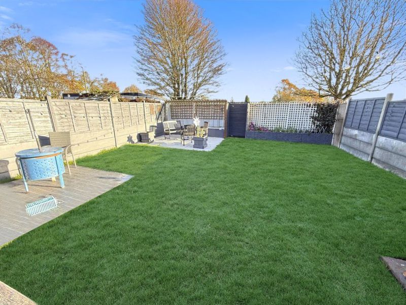 Property photo 2 of 11 Photo 2