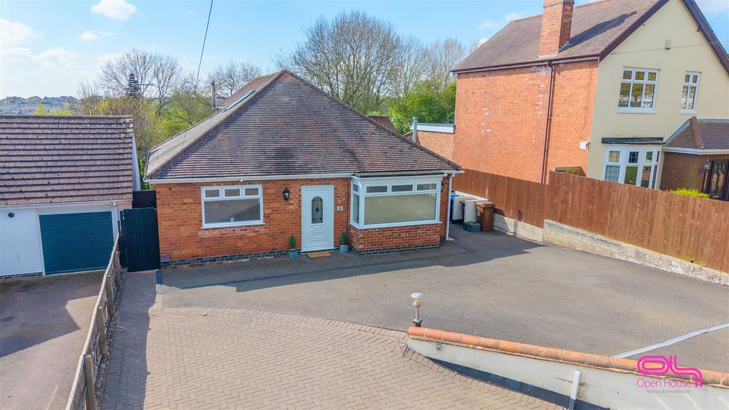 Property photo 3 of 42 Beamhill Road, Anslow (3).Jpg