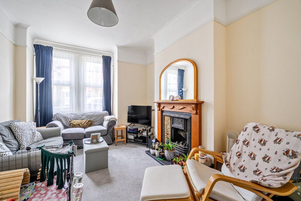 Property photo 1 of 10 Picture No. 04