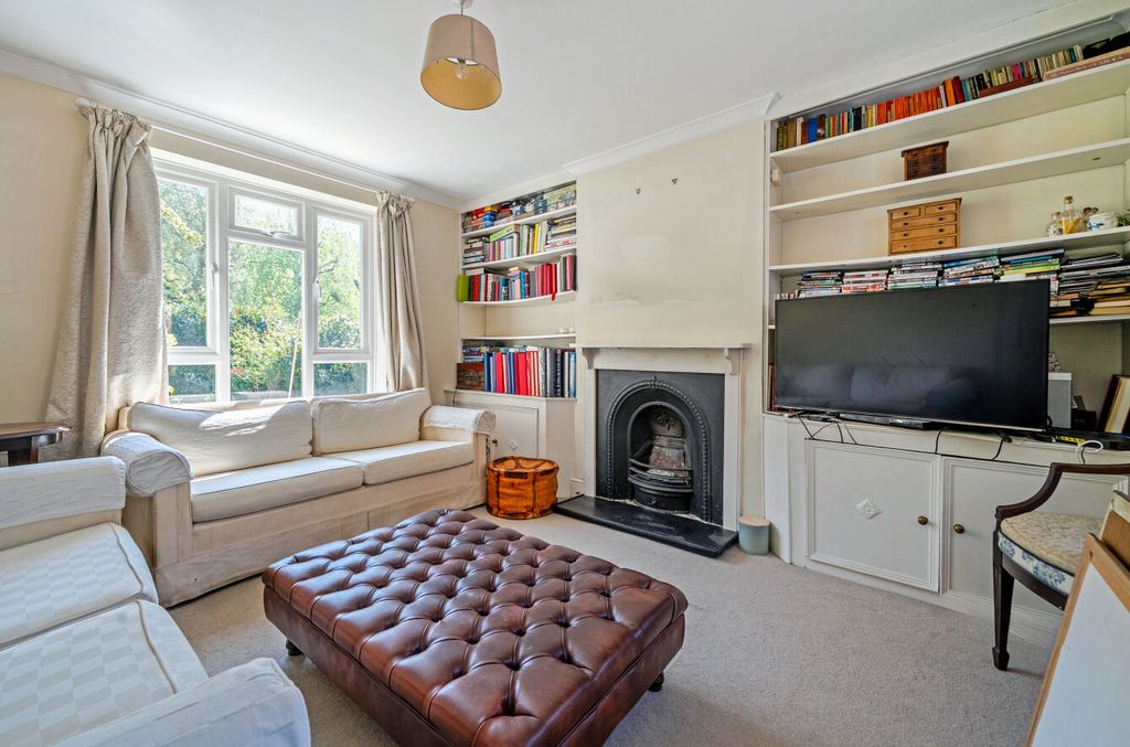 Property photo 2 of 30 1442311-35-69Ef5A...