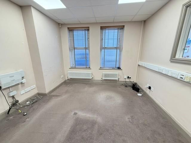 Property photo 1 of 9 Reception/Office Three