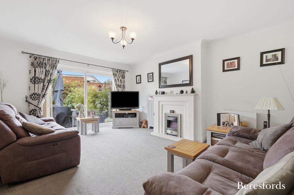 Property photo 2 of 36 Picture No. 20