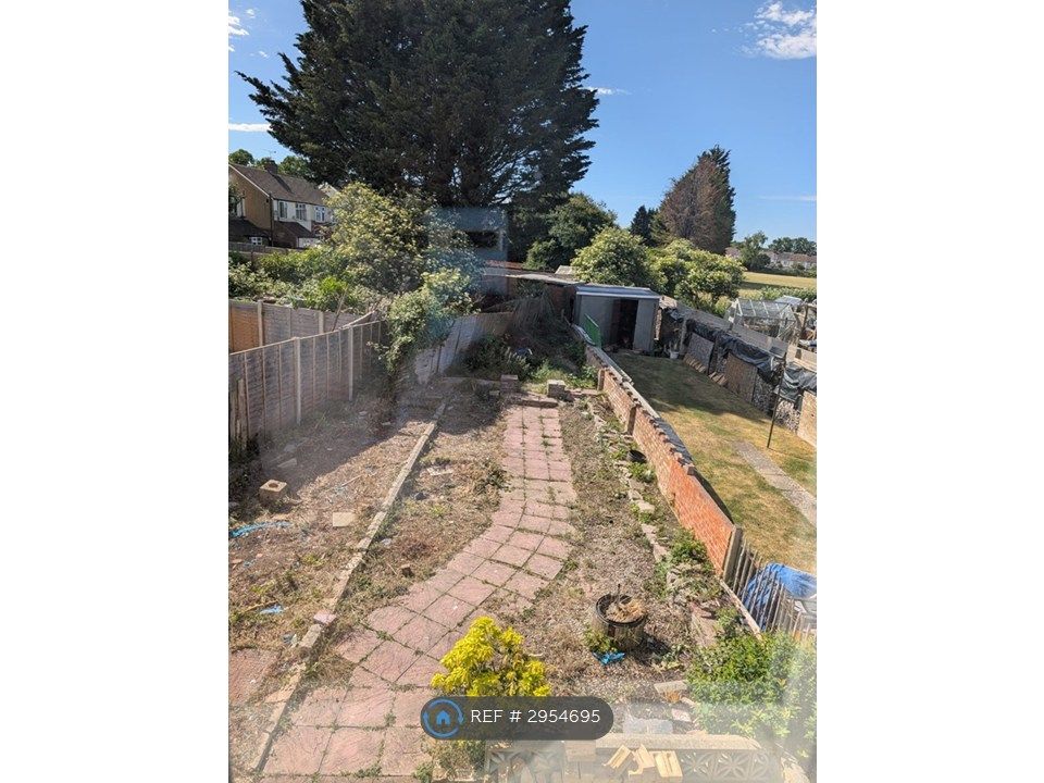 Property photo 3 of 7