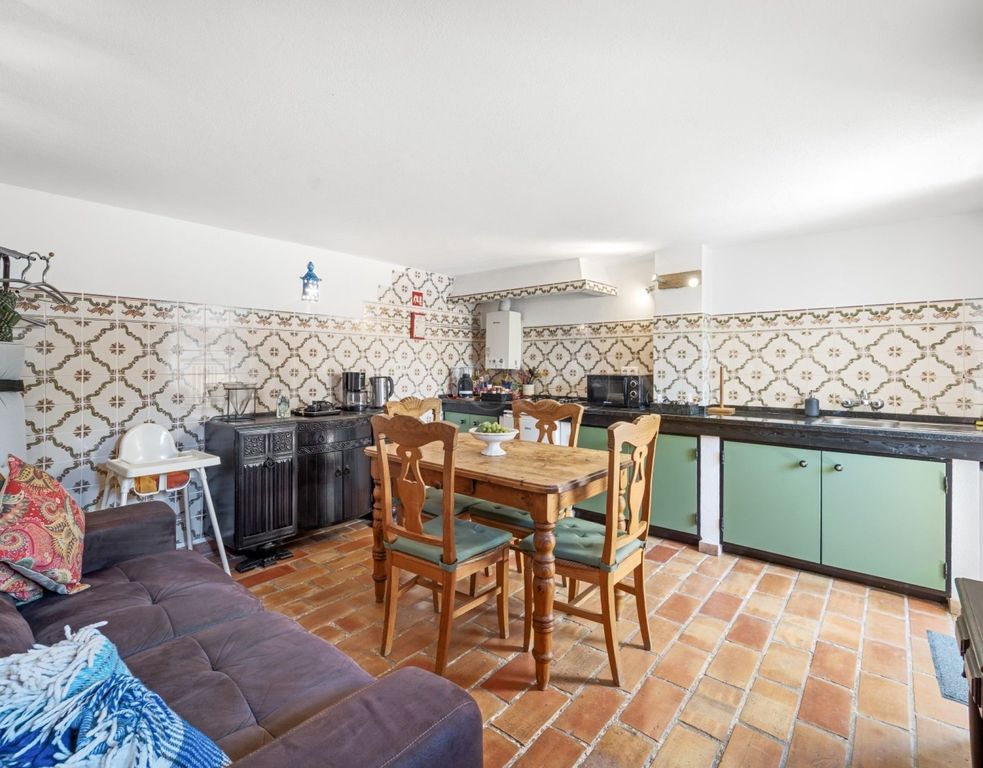 Property photo 3 of 30
