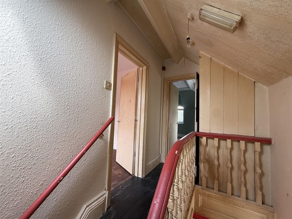 Additional image 15 of 3 bed flat for saleY Maes, Pwllheli LL53