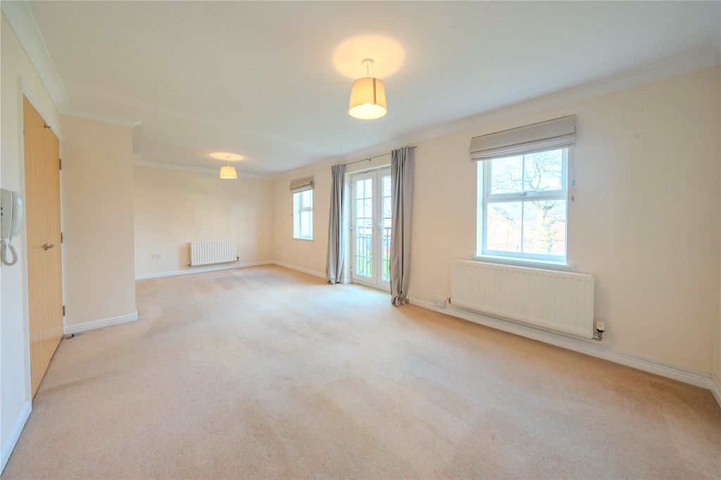 Property photo 2 of 9 Picture No. 02