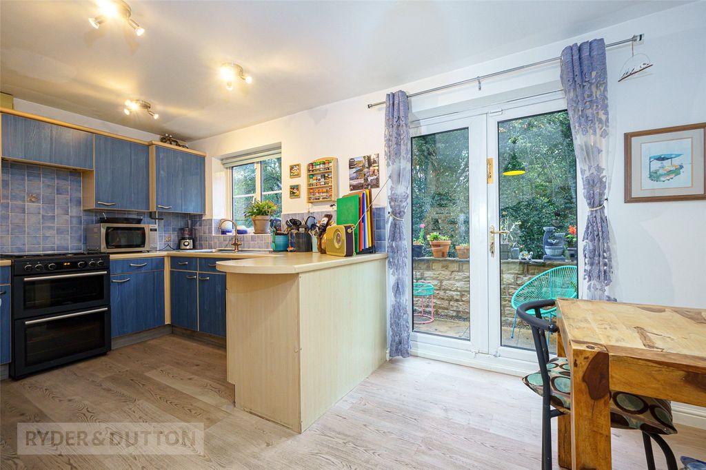 Property photo 3 of 23 Kitchen Diner
