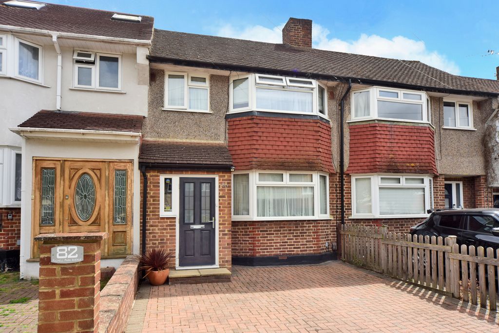 Property photo 1 of 11