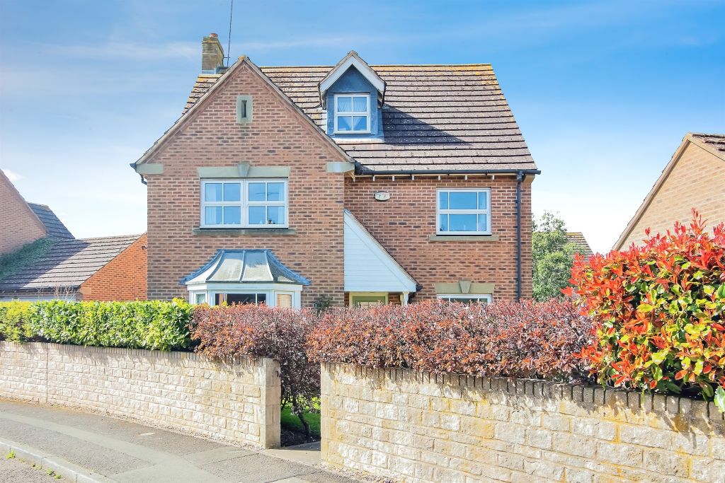 Property photo 1 of 21