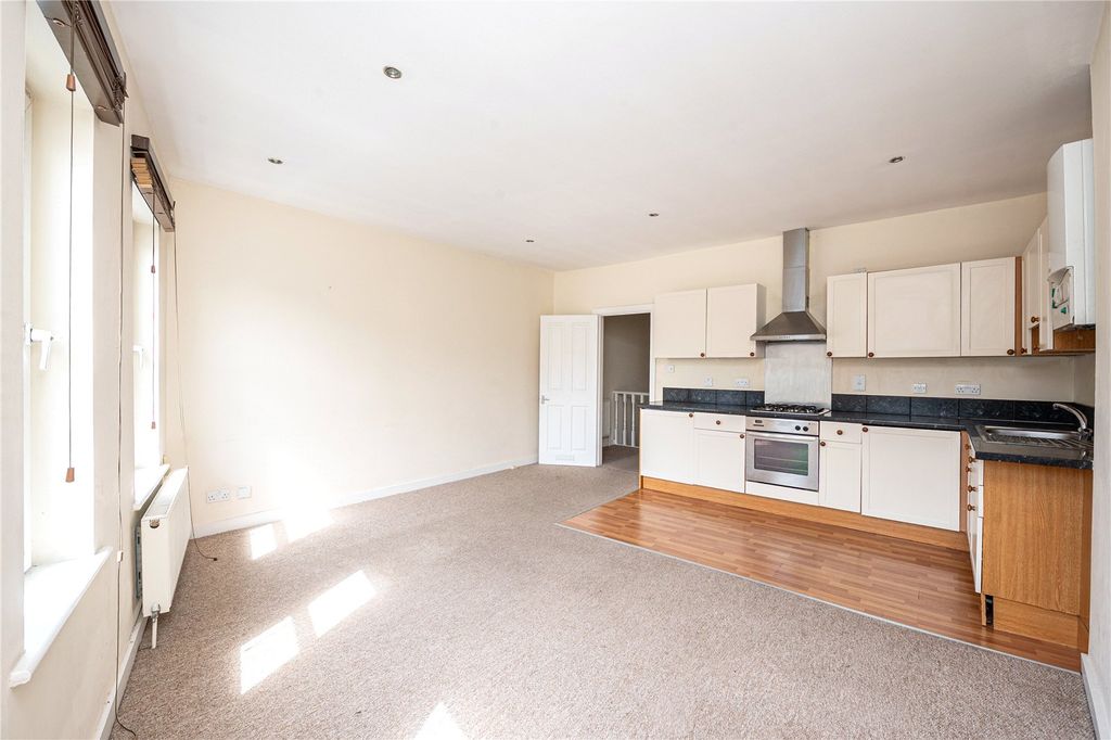 Property photo 3 of 10 Picture No. 3