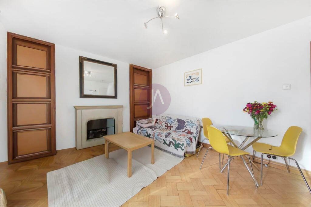 Property photo 2 of 15 Picture No. 26