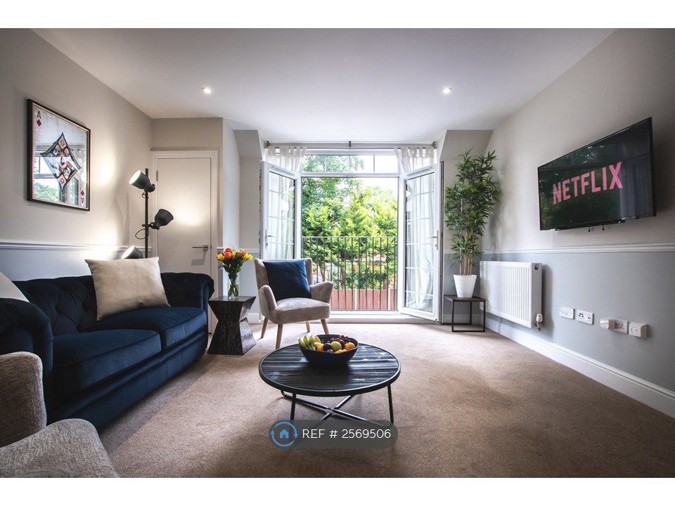 Property photo 2 of 19